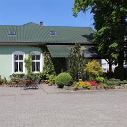 Zielony Dworek. Restauracja, Nisko godziny otwarcia