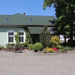 Zielony Dworek. Restauracja, Nisko godziny otwarcia