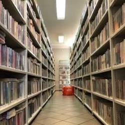 Biblioteka Publiczna, Zaniemyśl godziny otwarcia