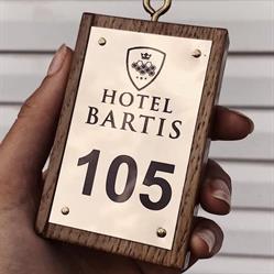 Hotel i Restauracja Bartis w Bartoszycach, Bartoszyce godziny otwarcia