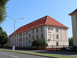 Zespół Szkół Ogólnokształcących STO, Piła godziny otwarcia