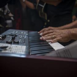 AJL. Serwis elektronicznych instrumentów muzycznych, Kraków godziny otwarcia