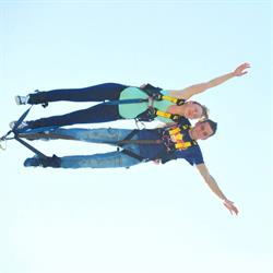 Mario. Bungee Jumping, Warszawa godziny otwarcia