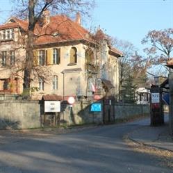 Wojewódzki Szpital dla Nerwowo i Psychicznie Chorych, Wołów godziny otwarcia