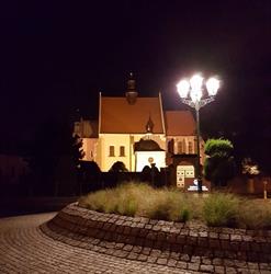 Parafia rzymskokatolicka Dziesięciu Tysięcy Męczenników, Niepołomice godziny otwarcia