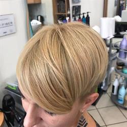 Ciesielski Włodzimierz. Salon fryzur, Tomaszów Mazowiecki godziny otwarcia