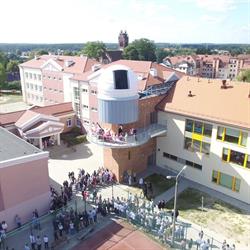 Szkoła Podstawowa, Dywity godziny otwarcia