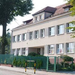 Szkoła Podstawowa, Sierakowice godziny otwarcia