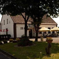 Zajazd Biały Domek - Hotel, Restauracja - Szczepaniak K., Kostrzyn godziny otwarcia