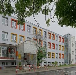 Szkoła Podstawowa Nr 4, Strzelin godziny otwarcia