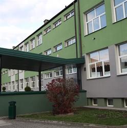 Szkoła Podstawowa nr 3 im. J. Kusocińskiego, Zambrów godziny otwarcia
