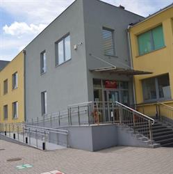 Szkoła Podstawowa Im. Jana Pawła II, Zendek godziny otwarcia