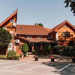 Pod Wiwatem - Zajazd, restauracja, hotel firmy B P. Cypryan B., Gostyń godziny otwarcia