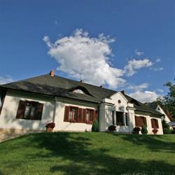 Zespół Dworski Hotel Sarmata, Sandomierz godziny otwarcia