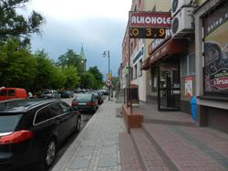 Kobis. Sklep spożywczy, Końskie godziny otwarcia