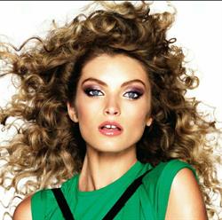 Oliwia. Salon fryzur, Poznań godziny otwarcia