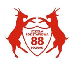 Szkoła Podstawowa nr 88 im. Poznańskich Koziołków, godziny otwarcia