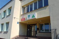 Powiatowe Szkolne Schronisko Młodzieżowe w Chęcinach, Chęciny godziny otwarcia