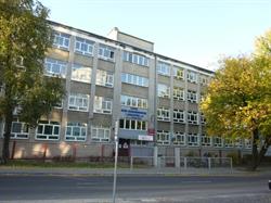 Zespół Szkół Samochodowych i Licealnych nr 3 im. Ignacego Jana Paderewskiego, Warszawa godziny otwarcia