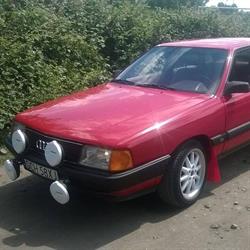 Racing Red Łukasz Urbanowicz, Opole godziny otwarcia