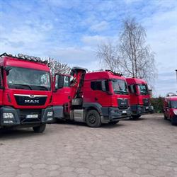 Usługi Transportowe Marek Wieprzkowski, Cierpice godziny otwarcia