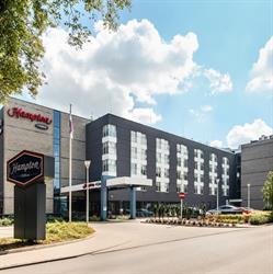 Hampton, Warszawa godziny otwarcia