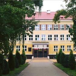 Zespół Szkół Ogólnokształcących W Dęblinie, godziny otwarcia