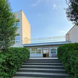 Zespół Szkół Zawodowych Nr 1 Im. Władysława Korżyka W Rykach, Ryki godziny otwarcia