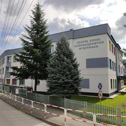 Zespół Szkół Samorządowych W Rzykach, Sułkowice godziny otwarcia