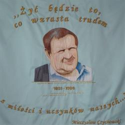Szkoła Podstawowa W Dzbeninie, godziny otwarcia