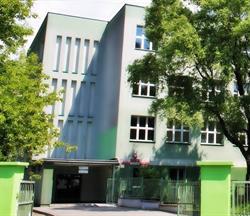 Szkoła Podstawowa nr 16 z Oddziałami Przedszkolnymi im. Związku Orła Białego w Dąbrowie Górniczej, Dąbrowa Górnicza godziny otwarcia