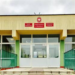 Szkoła Podstawowa, Mikołajki godziny otwarcia