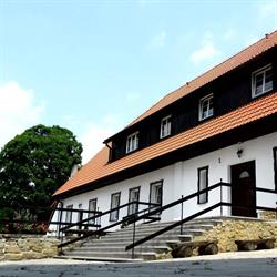 Anna Kucharska Dom Gościnny pod Jedynką, Mieroszów godziny otwarcia
