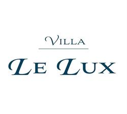 Villa LeLux hotel"s Mikołajki, Pokoje, wyjątkowe miejsce z Basenem nad samym jeziorem., godziny otwarcia
