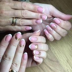 M. Shine Studio - Salon Fryzjerski Ewelina Laska, Jasło godziny otwarcia