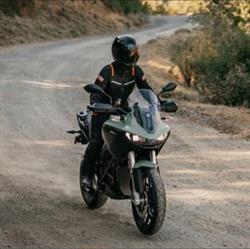 Motoroom - Motocykle i skutery Warszawa, godziny otwarcia