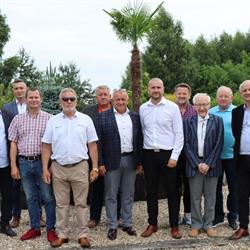 RADOMSKI OKRĘGOWY ZWIĄZEK PIŁKI NOŻNEJ, Radom godziny otwarcia