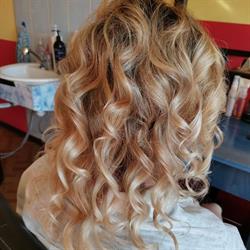 SALON FRYZJERSKI DAMSKO MĘSKI, Zaklików godziny otwarcia