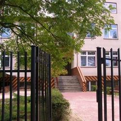 ZESPÓŁ SZKÓŁ W KRĘŻNICY JAREJ, Lublin godziny otwarcia