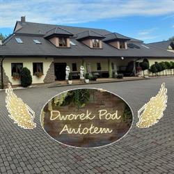 Dworek Pod Aniołem Cyprianka, godziny otwarcia