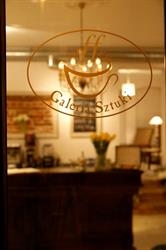 Caffee, Warszawa godziny otwarcia