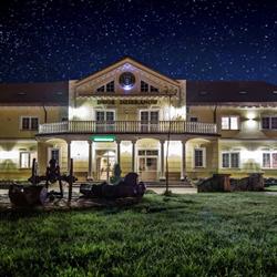 Dwór Dziekanów Hotel, Restauracja, Wesela, Imprezy okolicznośćiowe, Zielonki godziny otwarcia