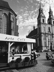Hotel i Restauracja Arte Brzeg, godziny otwarcia
