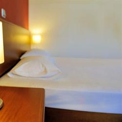 Noclegi, Hotel Pracowniczy, wynajem pokoi - Imielin, godziny otwarcia
