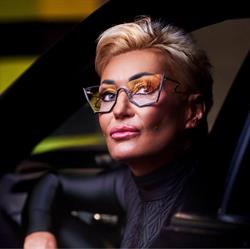 Hilary Extra, Łódź godziny otwarcia