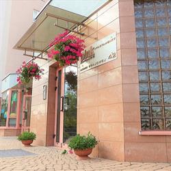 Pink House Apartamenty, Płock godziny otwarcia