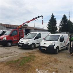 Fenster Autoryzowany Salon Sprzedaży Vetrex, Jasło godziny otwarcia