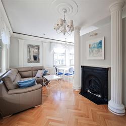 Aleksander Apartament PREMIUM Sopot Monte Cassino z garażem, godziny otwarcia
