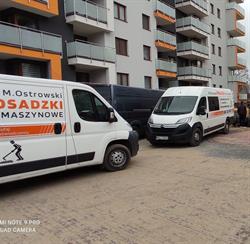 M.Ostrowski.Posadzki-mixokretem, Jednorożec godziny otwarcia