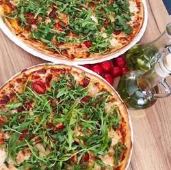 Rustica. Pizzeria, Legnica godziny otwarcia